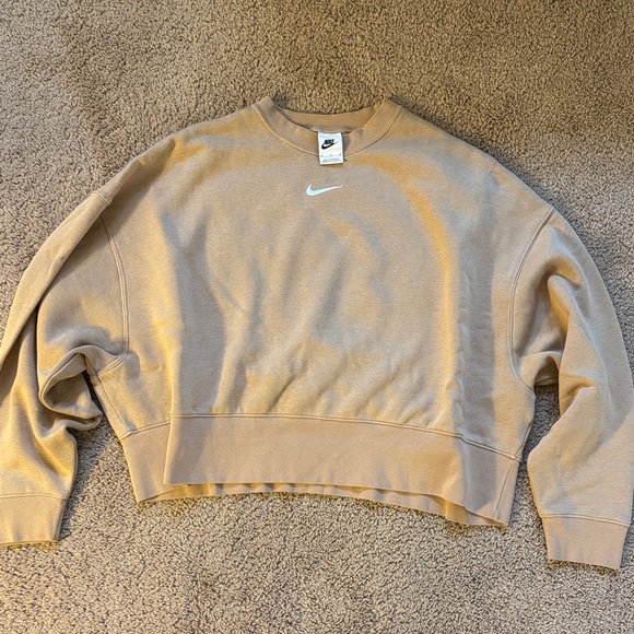Nike Women's Beige Crew Neck Sweater - Picture 1 of 2